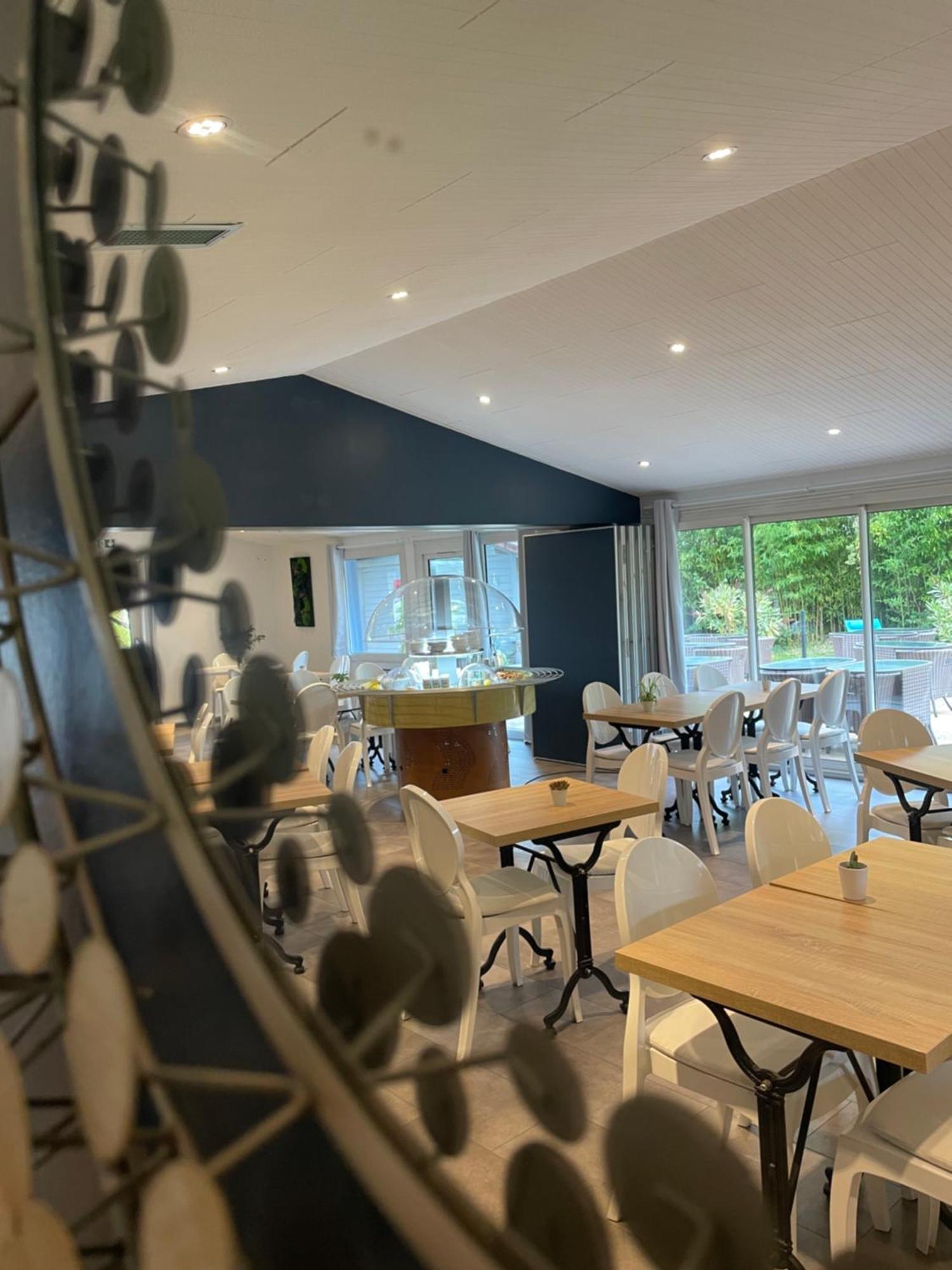 Hotel Cote Sud Leman 또농-레-방 외부 사진